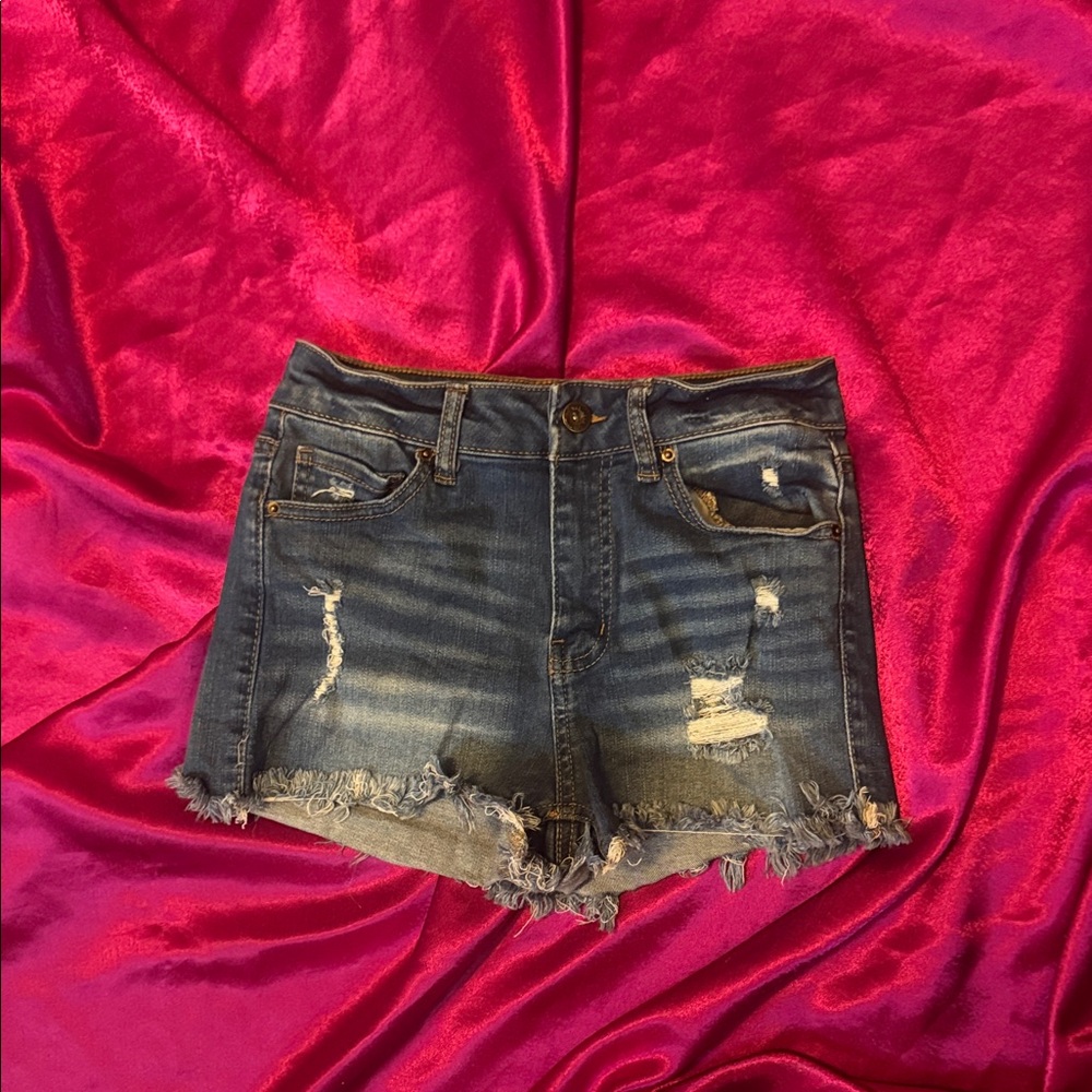 Wax jeans Los Angeles, California size, small (0) Distressed Denim Shorts